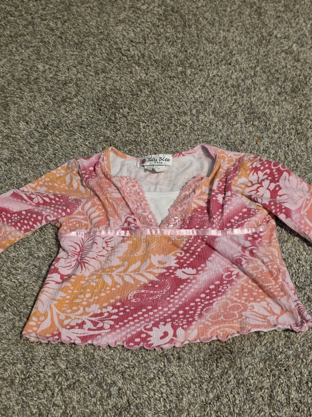 Y2k Lily Bleu Orange And Pink Top And Camo Butterfly Top Bundle